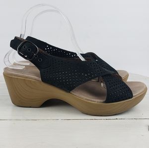 419too Dansko JACINDA perforated criss-cross leather sndl